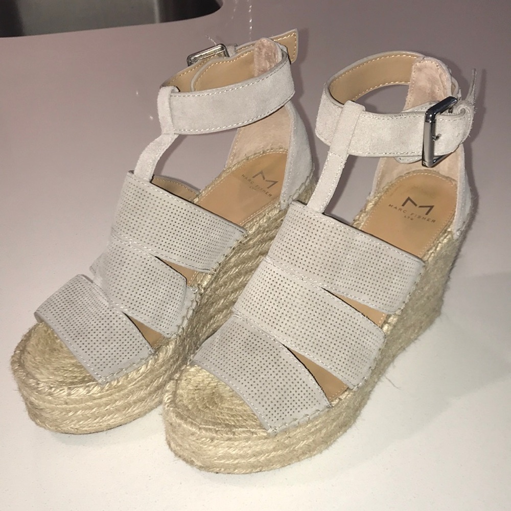 Marc Fisher Wedge